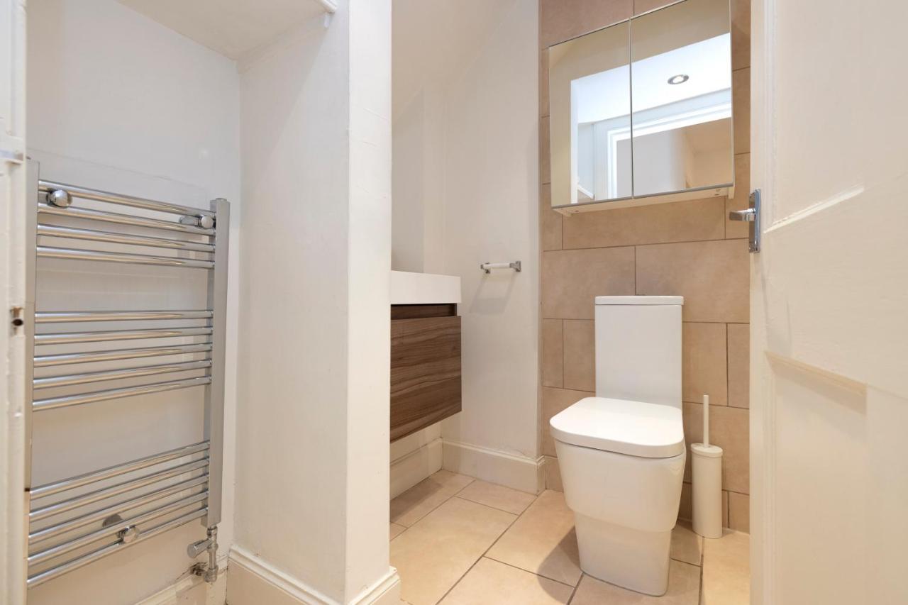 Appartement Altido Astonishing And Airy 1br Apt Right In The Centre